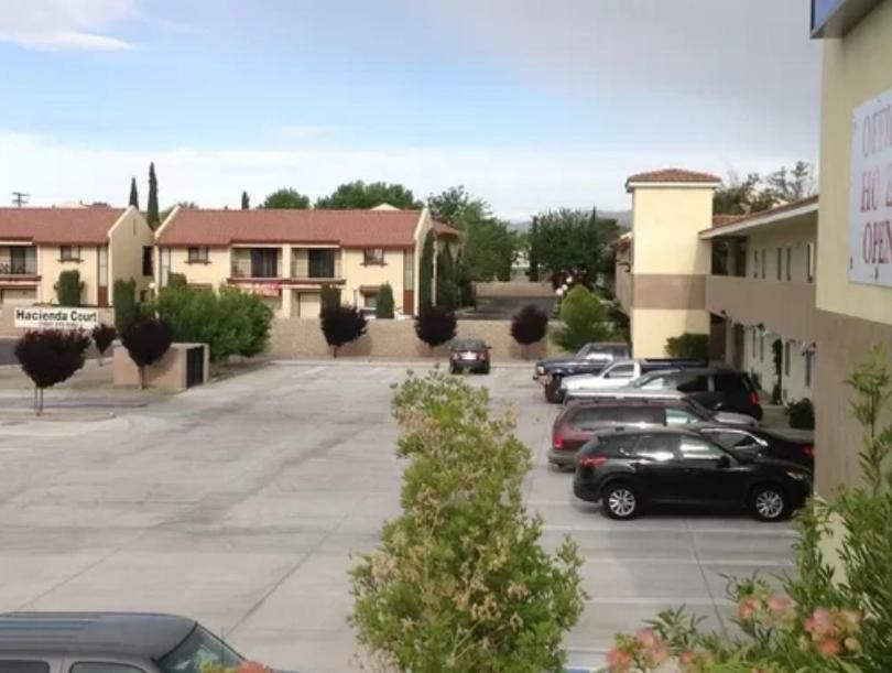 America Inn & Suites Ridgecrest Exterior foto